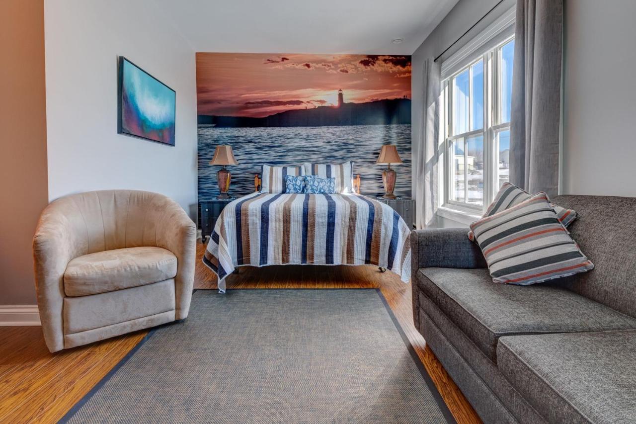Breakwater Inn Peggy's Cove Exterior photo